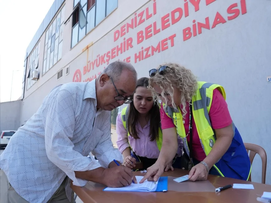 Denizli’de üreticilere bordo bulamacı desteği, 107 çiftçiye 693 paket dağıtıldı